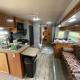 Ramblin Rose Camper - Theater - Hot-Tub - Fire Pit, Jonesville (fotografie 9)