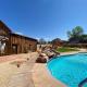 Timber & Tin C 2Bed 2Bath w Pool & Rooftop Deck Kanab - Foto 1