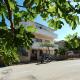 Apartments with parking spaces Vinisce, Trogir - 11075