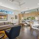 Refreshing 2-bedroom Apartment - 80 Walkscore!