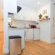Bright 2-bed garden flat with skylights in Chelsea, Londýn - Fotografie 7