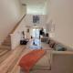 Modern One-Bed Loft in Hollywood Sign View & Free Parking, Los Angeles - Foto 2