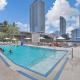 Lower Penthouse 3BD 3BA - Beach Pool Gym Hallandale Beach - Foto 2