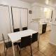 Centrally Located, 4x Queen, 300 MBPS Internet with Backyard!, Hemet (foto 9)