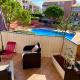 Coeur de Fréjus, L'AMPHITHÉÂTRE, appartement 3 pièces climatisé, terrasse, barbecue, piscine & parking, Fréjus (fotografie 2)