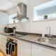 Stylish Living by Lawsons - 3 Ensuites and Parking for 2 Cars, Windsor - Foto 7