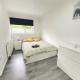BEA Elcot Close, Manchester - Photo 2