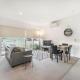 Bellerive Quay - 2 Bedroom Apartment - Free Parking - Free WIFI, Bellerive