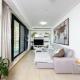 Full Lake View - 2BR Beautiful Apt - JLT, Dubaï - Photo 2