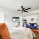 Studio Mins to LAX , Venice Beach & Sony Studios CC B, Los Angeles - Foto 6
