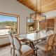 Boulder Bay Chalet Lakefront - Elegantly decorated with Hot Tub and Game Room!, Big Bear Lake - Fotografie 7