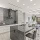 Modern home with outdoor kitchen and steps to beach, Marco Island (Foto 8)