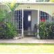 West Coast 1 Bedroom Apartment 66 - Close to beach, Saint James - Foto 1