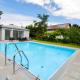 Dream Getaway Apartment with Jacuzzi and Pool, Вена - Фото 4