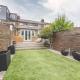 Stylish 2-Bed House With Office And Private Garden, Windsor - Zdjęcie 3