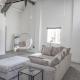 #5 Stylish City Centre Apartment with High Ceilings near Hull New Theatre, Hull