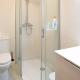 Cozy Room in Cascais City with Full Kitchen 5 minutes from the beach, Cascais (zdjęcie 9)