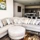 Regal Apt with King & Queen Bed for Long-Term Stay