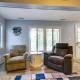 Waterfront Home with Views and Dock in Sunrise Beach!, Sunrise Beach (fotografie 6)