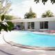Miami Beach Villa with Sparkling Pool! Sleeps 10+!