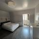 Petticoat Accommodations, London - Photo 1