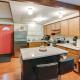 Rustic Cottage with Fire Pit and Private Yard!, Fenwick (foto 8)