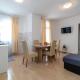 A3 - seafront apt with balcony 1 min to beach Trogir - Zdjęcie 3
