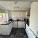 Stay in Yeovil Town Centre, Large 2 BD Apt With Parking, Sleeps 4, Yeovil (photo 7)