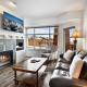 Unequalled Ski in Out Location Next to Gondola, Superior 1BR, Pool, Condo Nast Winner B214B Park City - Foto 1