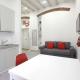 Amazing apartment in city center with balcony, Milan - Photo 7