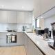 Spacious, 3 bedroom, 2 bathroom, Surbiton, Surbiton (Foto 9)
