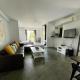 Extra large, modern apartment with sea view