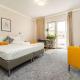 Cosy studio with terrace by tram, Praha - Fotografie 1