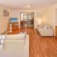 Beach House Getaway - Family & Pets ZB6, Buddina (foto 3)