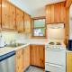 Waterfront Gray Home with Furnished Deck and Fire Pit!, Raymond (foto 6)