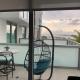 Luxury Oceanview Studio at Miami Design District, Майами (фото 4)