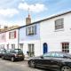 Kensington two floor mews house, London - Photo 2