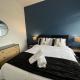 Warner Brothers Apartment, Watford (fotografie 8)