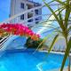 ENIS Hotel с минерален басейн