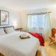 Condo in Most sought after neighborhoods, Oakland