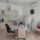 Apartments Pula with private parking Self Check In, Pula (Foto 4)