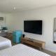 Double Room, Lake City (photo 2)
