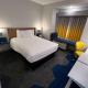 Microtel Inn & Suites by Wyndham Charlotte/Northlake - Zdjęcie 6