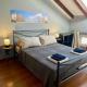 Tivarnella B&B - Large and bright Attic in Trieste Center, Trieste (foto 3)