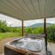 Classy Home with Hot Tub and Mt Jefferson Views!, West Jefferson (photo 2)