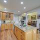 Classy Home with Hot Tub and Mt Jefferson Views!, West Jefferson (photo 8)