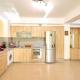 Water Lily Family Apartment - free parking, Mamaia - Photo 3