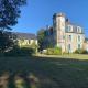 Chateau pool house, Assat (photo 10)