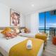 Circle on Cavill Contemporary Luxury and Spacious Three Bedroom Apartment Gold Coast - Zdjęcie 5
