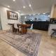 3 BR + Near Venice Beach + Redecorated + Nice Backyard with BBQ, Los Angeles - Foto 2
